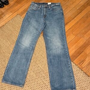 Lucky Brand Women's Straight Leg Blue Jeans. Size 10